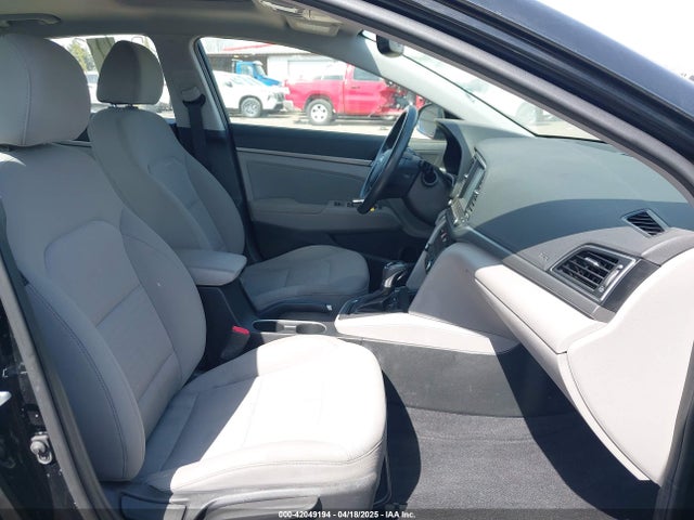 5NPD84LF1JH342806 Hyundai Elantra Value Edition