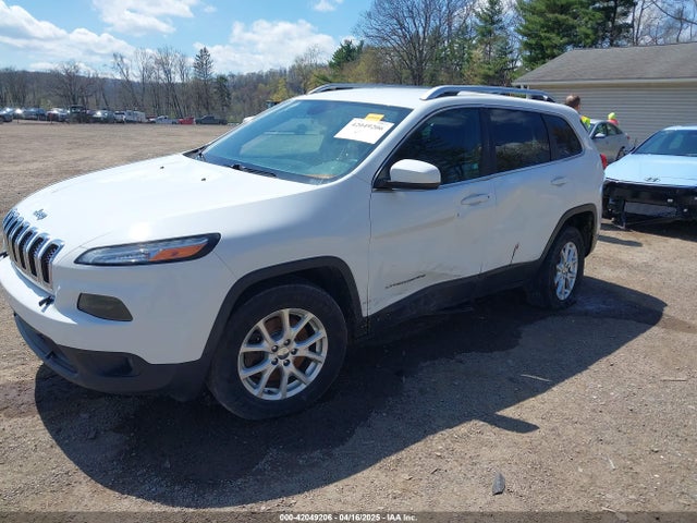 1C4PJMCS3GW133617 Jeep Cherokee Latitude