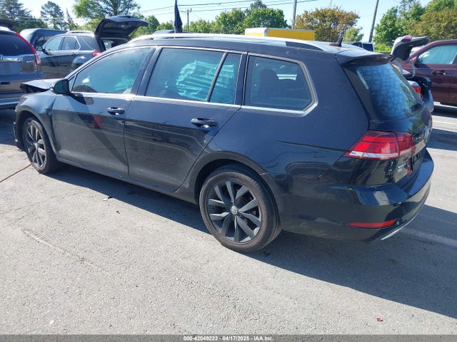 3VWL17AU5JM757024 Volkswagen Golf Sportwagen Tsi Sel