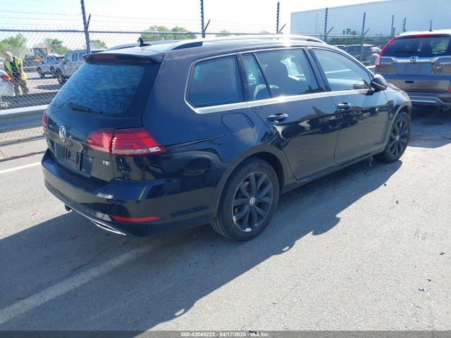 3VWL17AU5JM757024 Volkswagen Golf Sportwagen Tsi Sel