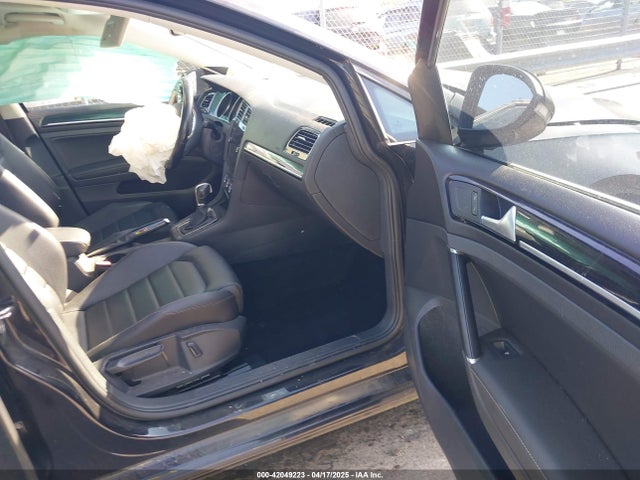 3VWL17AU5JM757024 Volkswagen Golf Sportwagen Tsi Sel