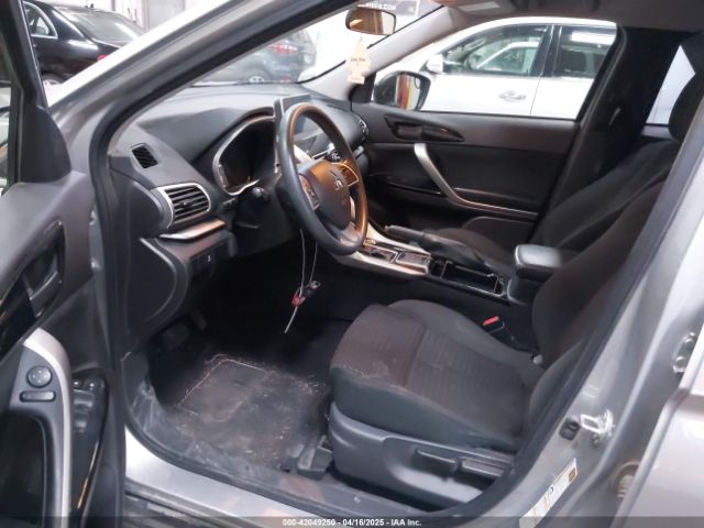 2019 MITSUBISHI ECLIPSE CROSS JA4AT4AA6KZ049819 Photo 4