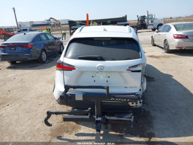 JTJYARBZ6H2072933 Lexus NX 200T