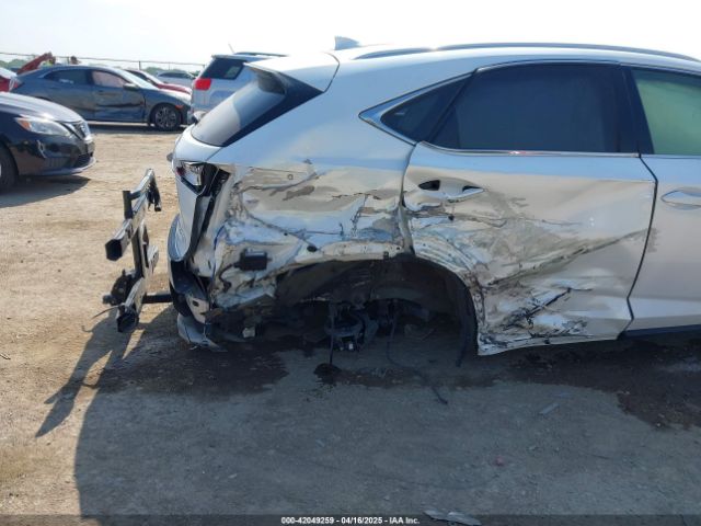 JTJYARBZ6H2072933 Lexus NX 200T