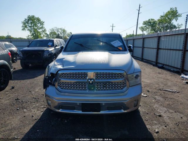 1C6RR7NT8HS832413 RAM 1500 Laramie  4x4 5'7 Box