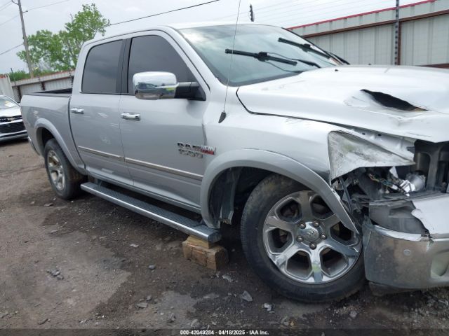 1C6RR7NT8HS832413 RAM 1500 Laramie  4x4 5'7 Box