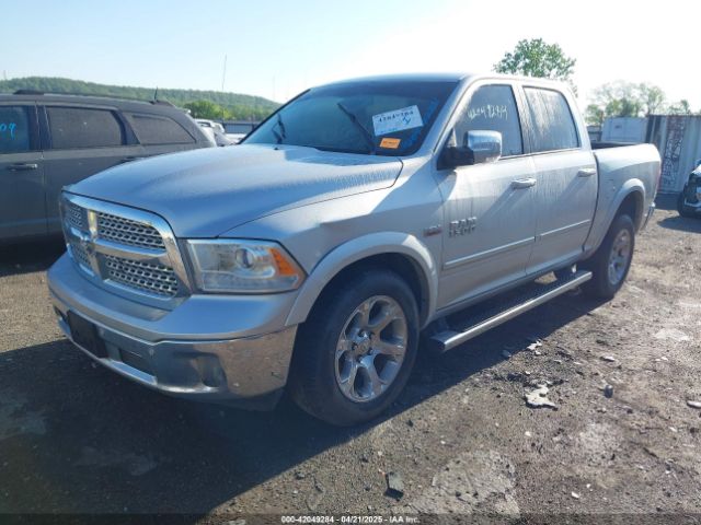 1C6RR7NT8HS832413 RAM 1500 Laramie  4x4 5'7 Box