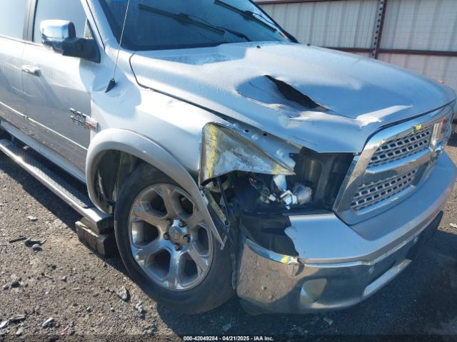1C6RR7NT8HS832413 RAM 1500 Laramie  4x4 5'7 Box