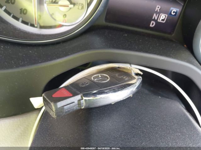 2017 MERCEDES-BENZ GLA 250 WDCTG4EB5HJ302359 Photo 10