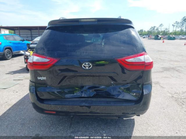 5TDYK3DC9FS566344 Toyota Sienna Xle 8 Passenger