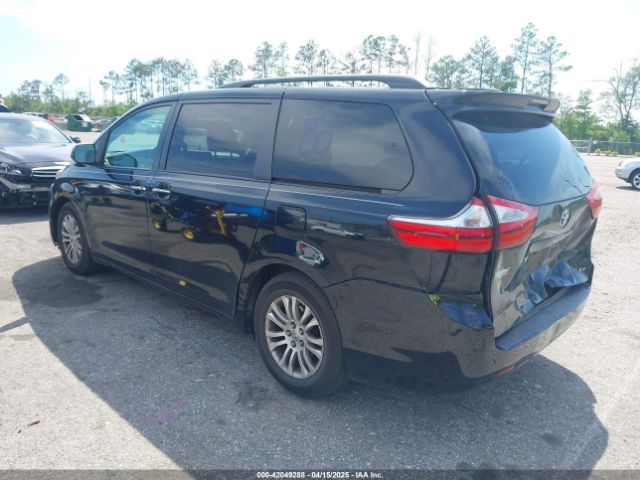 5TDYK3DC9FS566344 Toyota Sienna Xle 8 Passenger