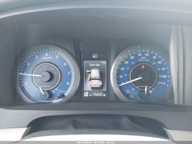 5TDYK3DC9FS566344 Toyota Sienna Xle 8 Passenger