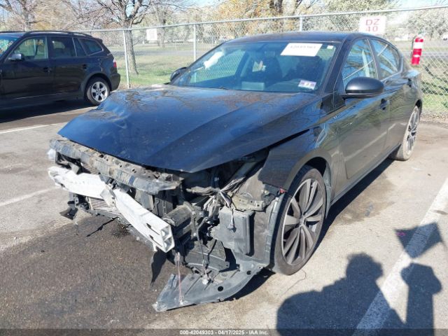 1N4BL4CW9KN304155 Nissan Altima 2.5 Sr