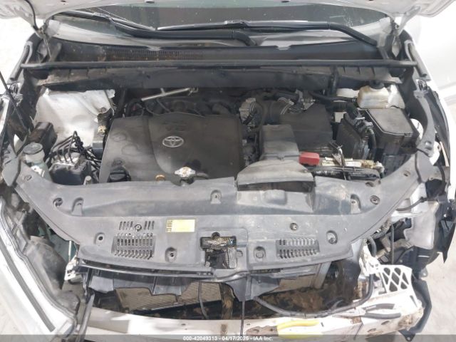 5TDZZRFH5JS250363 Toyota Highlander Le