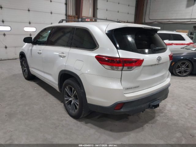 5TDZZRFH5JS250363 Toyota Highlander Le