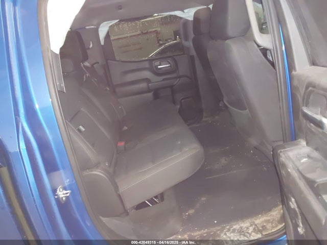 1GCPDBEK5PZ130354 Chevrolet Silverado 1500 4wd  Short Bed Custom