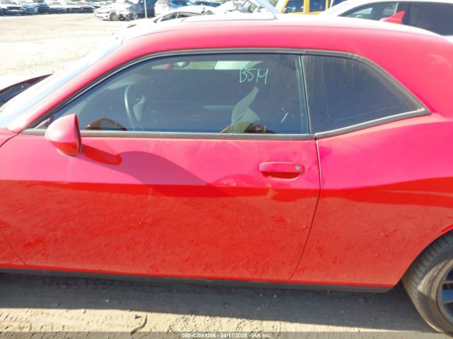 2C3CDZFJ2KH570865 Dodge Challenger R/t Scat Pack