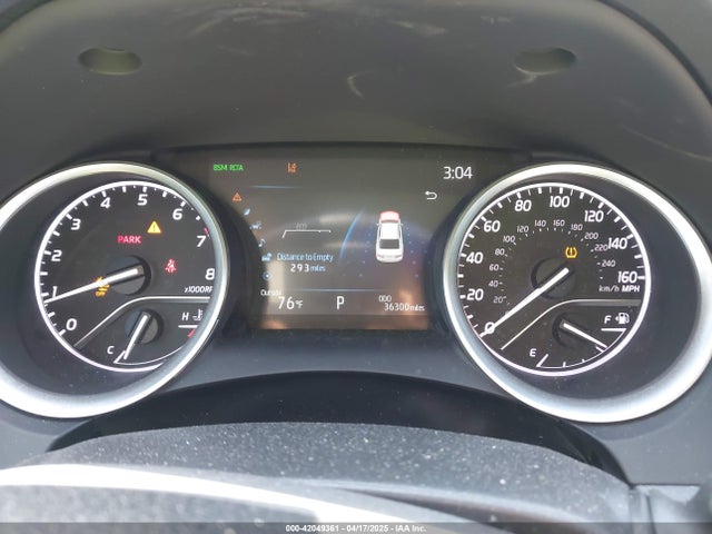 4T1F11AK1NU073810 Toyota CAMRY XLE