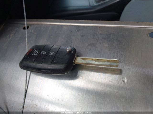 5XYPG4A3XJG380549 KIA Sorento 2.4l L