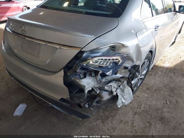 55SWF4JB5GU176844 Mercedes-Benz C 300 Luxury/sport