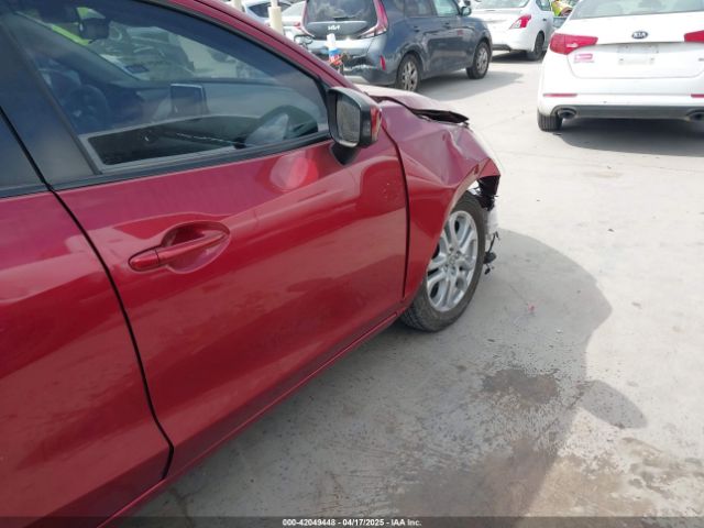 3MYDLBZV2GY146808 Scion IA