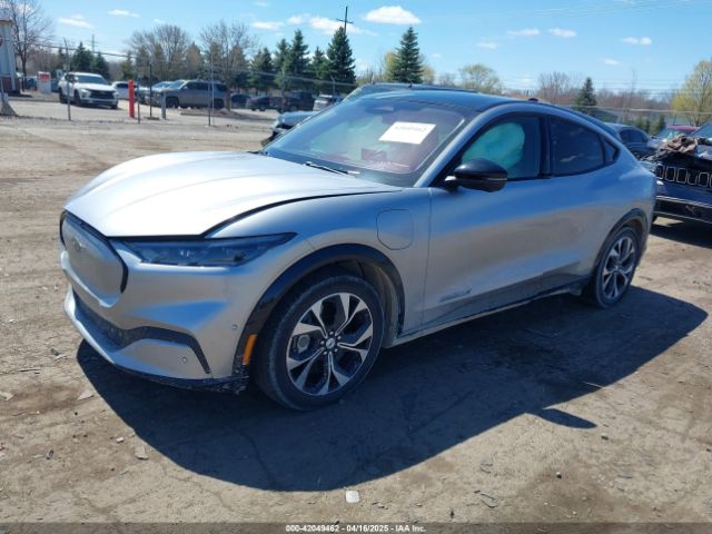3FMTK3SUXMMA43168 Ford Mustang Mach-e Premium