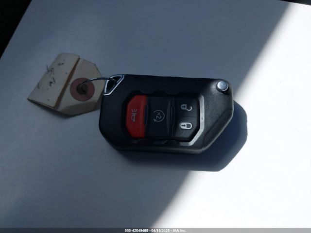 1C4PJXEN7RW108912 Jeep Wrangler 4-door Sahara 4x4