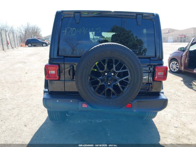 1C4PJXEN7RW108912 Jeep Wrangler 4-door Sahara 4x4