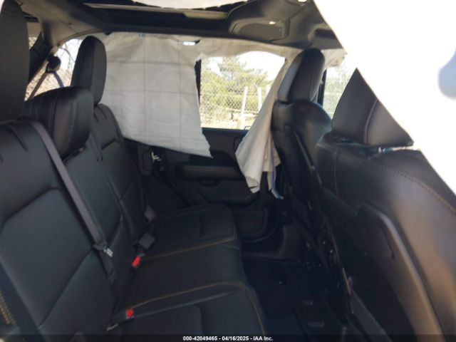 1C4PJXEN7RW108912 Jeep Wrangler 4-door Sahara 4x4