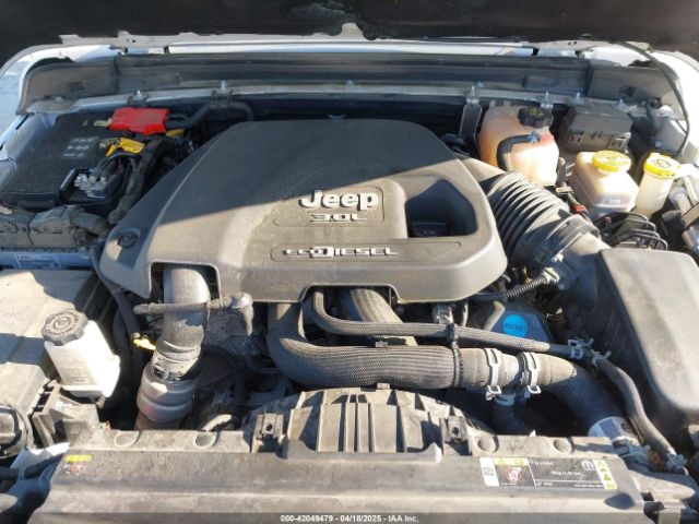1C4HJXEM1MW684340 Jeep Wrangler Unlimited Sahara 4x4