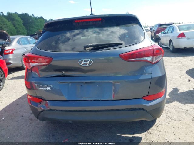 KM8J33A49GU091203 Hyundai TUCSON SE