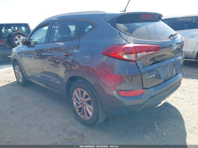 KM8J33A49GU091203 Hyundai TUCSON SE