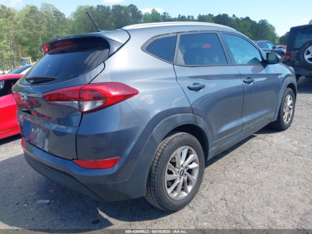 KM8J33A49GU091203 Hyundai TUCSON SE