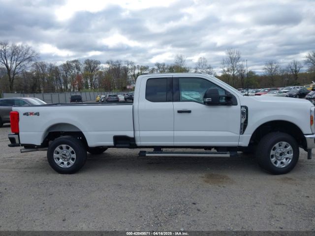 1FT7X2BN5RED47418 Ford F-250 Xlt