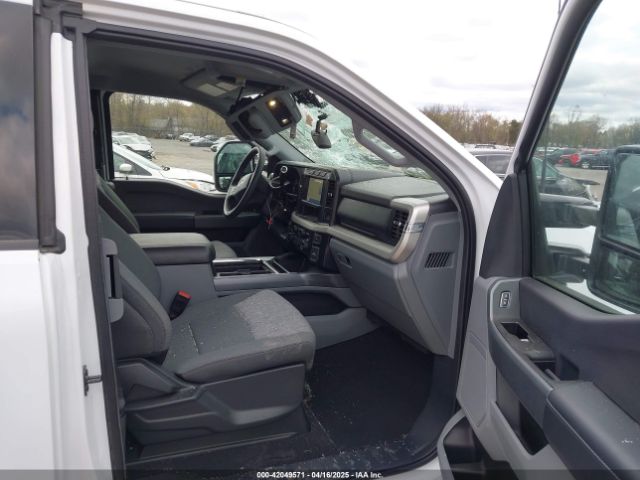 1FT7X2BN5RED47418 Ford F-250 Xlt