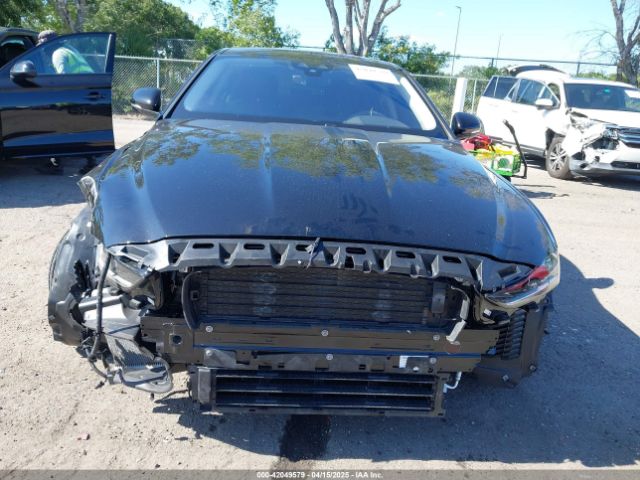 SAJAE4FX3LCP64494 Jaguar Xe S Rwd Automatic