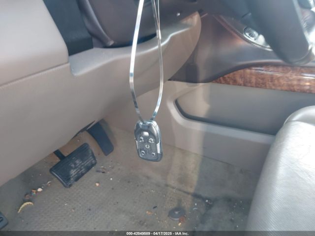 1GNSCCKC2HR374438 Chevrolet Tahoe Premier