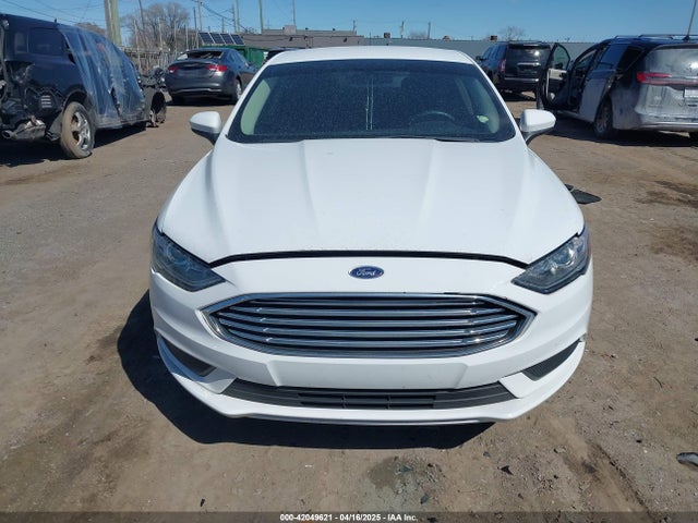 3FA6P0HD4JR202358 Ford FUSION SE