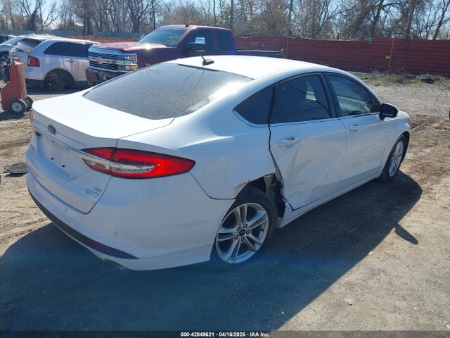 3FA6P0HD4JR202358 Ford FUSION SE