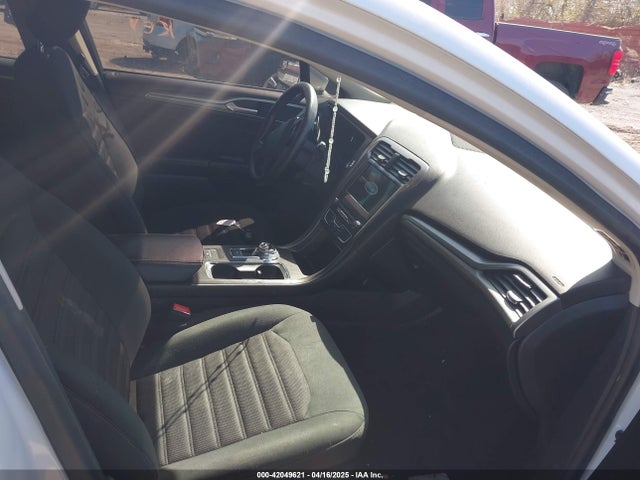 3FA6P0HD4JR202358 Ford FUSION SE