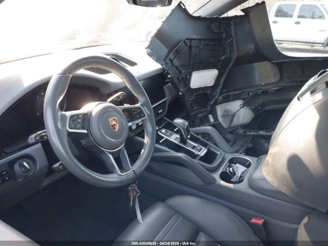 2019 PORSCHE CAYENNE WP1AA2AY2KDA14302 Photo 4