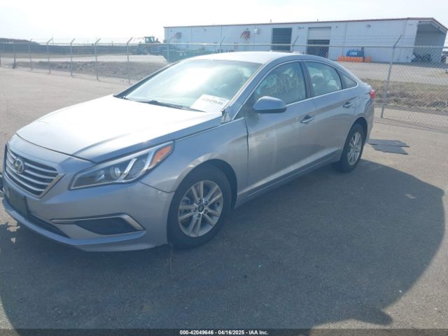 5NPE24AF4HH489883 Hyundai 2017