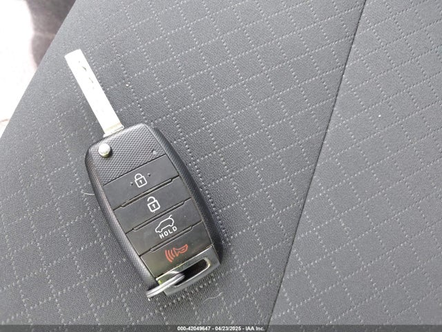 5XYPG4A56LG610186 KIA Sorento 3.3l Lx