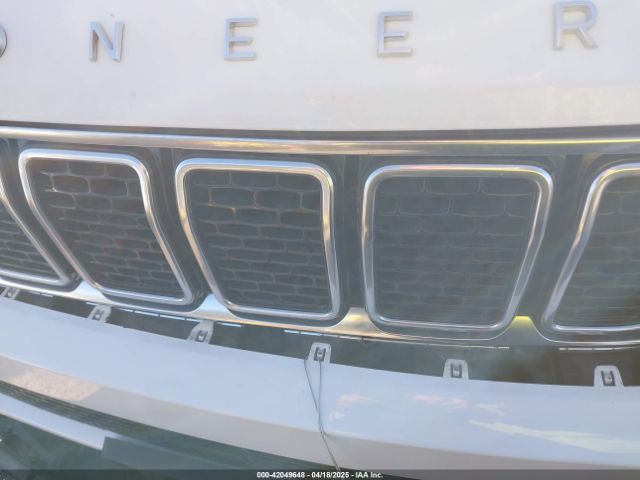 2022 JEEP WAGONEER 1C4SJVBT1NS103823 Photo 9