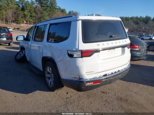 2022 JEEP WAGONEER 1C4SJVBT1NS103823 Photo 2