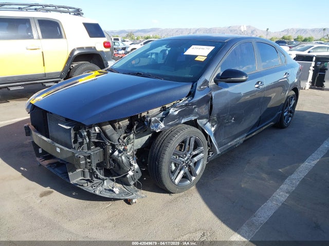 3KPF34AD1ME268904 KIA Forte Gt-line