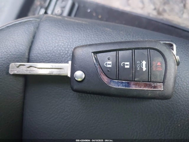 4T1G11AK8RU238682 Toyota CAMRY SE