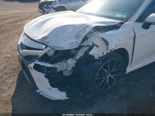 4T1G11AK8RU238682 Toyota CAMRY SE