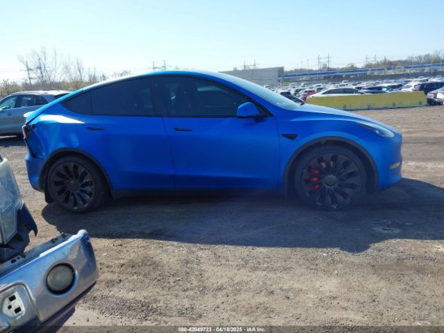 7SAYGDEF1NF307577 Tesla Model Y Performance Dual Motor All-wheel Drive