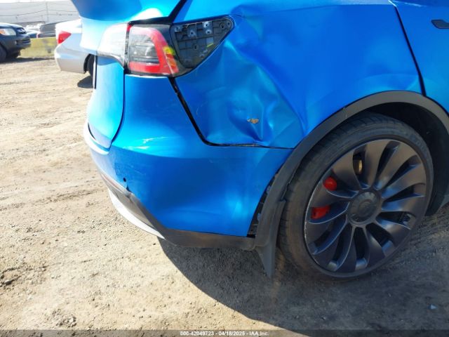 7SAYGDEF1NF307577 Tesla Model Y Performance Dual Motor All-wheel Drive